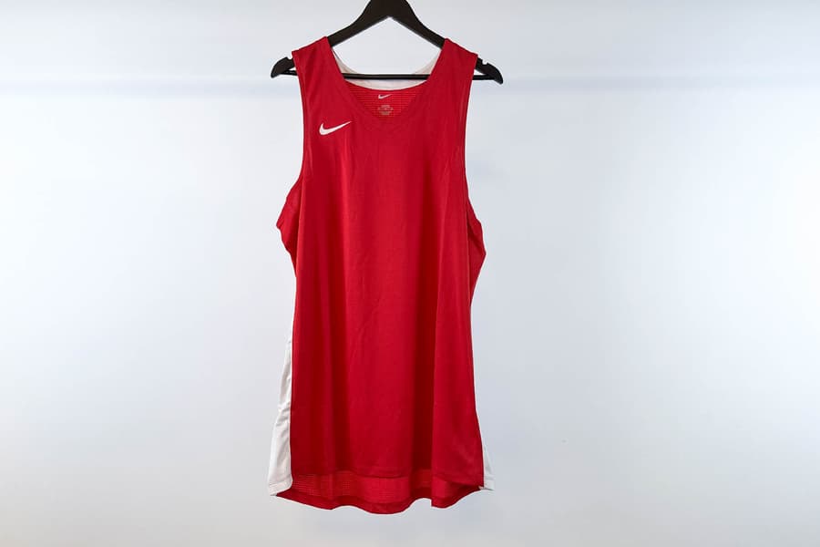 2 Herren Trikots Nike, Gr. XL